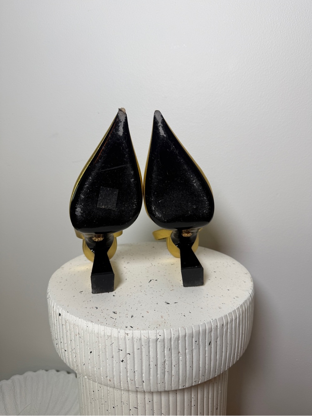 Versace Metallic Gold Pointed Slingback Heels with Medusa Detail: size 38.5 - Picture 7 of 8